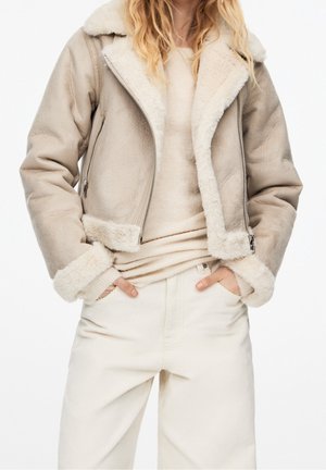 PULL&BEAR, Veste en similicuir - beige