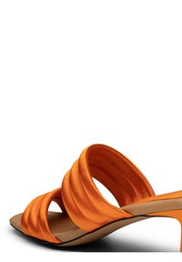 Shoe The Bear STB-SYLVI PADDED STRAP - Natikače na petu - orange satin