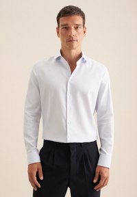 Seidensticker SHAPED - Camicia - light blue