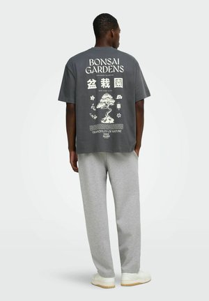 Only & Sons, T-SHIRT ONSASTORIA T-SHIRT - T-shirt imprimé - grey pinstripe
