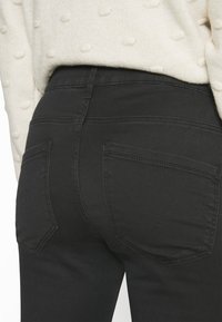 Vero Moda Maternity VMMSOPHIA SOFT - Jeans Skinny Fit - black