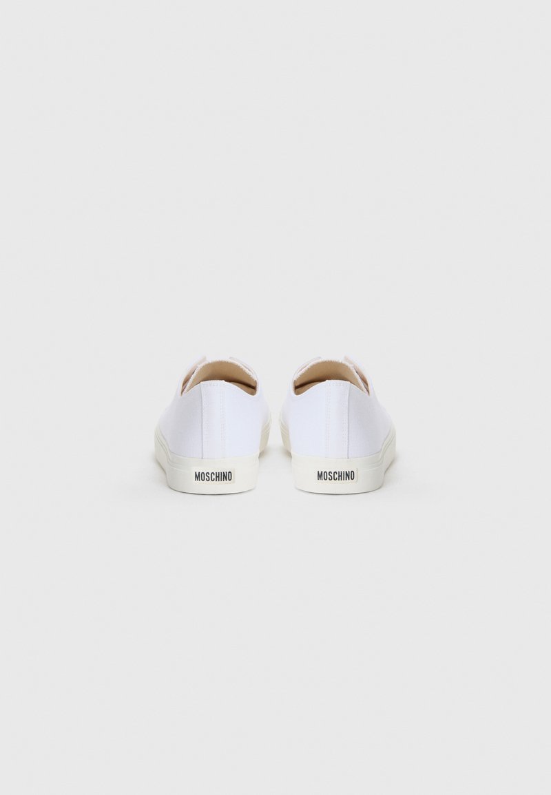 MOSCHINO Baskets basses - bianco