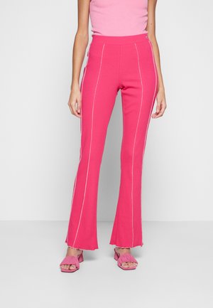 SEAM DETAIL FLARE PANT - Stoffhose - jewel pink