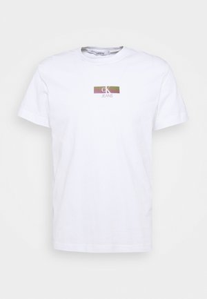 URBAN IRIDESCENT GRAPHIC TEE UNISEX - T-shirt con stampa - bright white