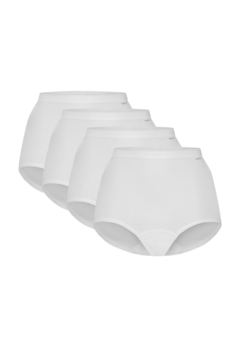 Ensemble de slips en coton blanc, présentant un design taille haute, une texture lisse et une ceinture élastique. Quatre paires exposées en ligne.