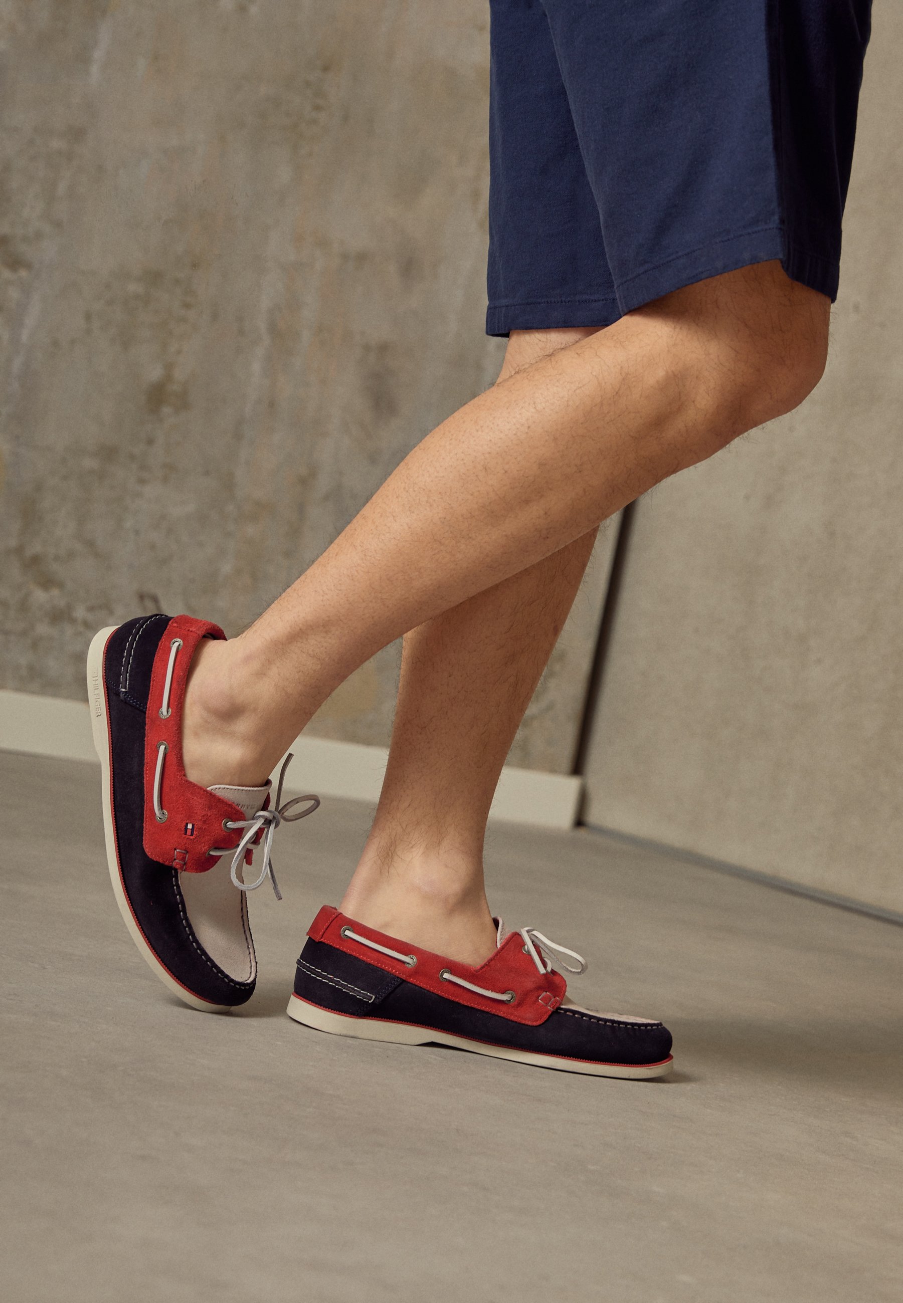 Tommy Hilfiger CLASSIC BOAT SHOE - Náuticos - desert sky/azul - Zalando.es