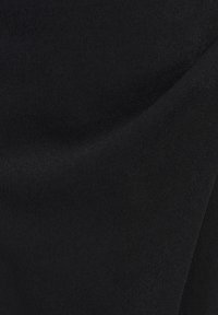 TUSSAH EFFIE MIDI - Shift-haljina - black