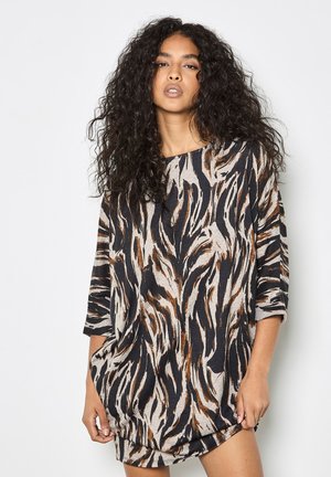 ZEBRA PRINT MINI - Strickkleid - stone