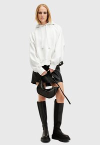AllSaints TALON UNDRGRND - Jersey con capucha - optic white