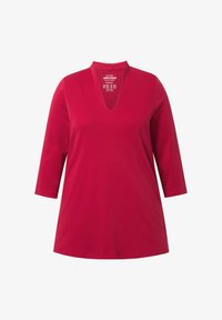 Unselected, cherry red