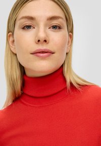 s.Oliver COLTRUI - Trui - rot