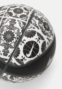 Nike Performance ENERGY DEFLATED UNISEX - Basketball - black/anthracite/sail