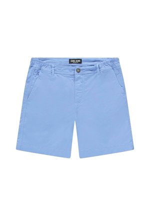 Lichtblauwe casual short met knoop- en ritssluiting, zijzakken, riemlussen en elastische gedeelten in de taille, plat uitgespreid op een witte achtergrond.