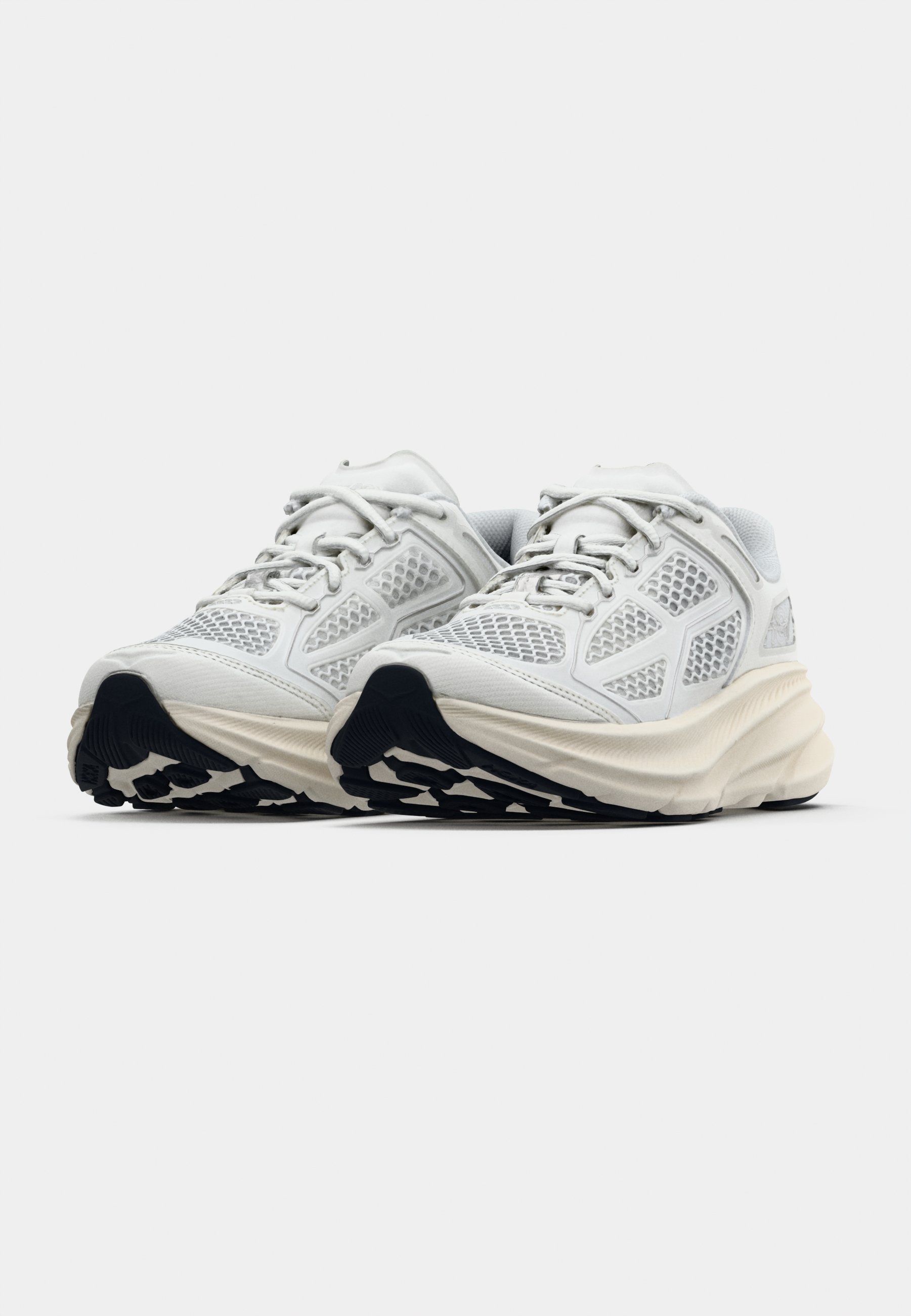 HOKA CLIFTON ONE 9 UNISEX - Trainers - frost/cosmic grey/white