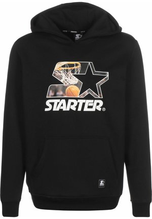 Musta huppari, jonka rintamuksessa on koripalloverkko ja pallo tähden muotoisen logon sisällä. Kuvion alla näkyy sana "STARTER" paksuilla valkoisilla kirjaimilla.