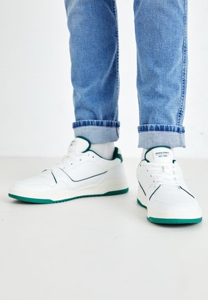 JFWLONDON  - Zapatillas - white/green