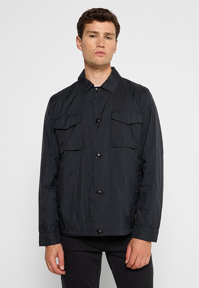 Barbour International Lichte jas zwart