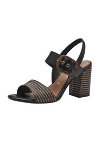 Sandalo nero con tacco alto, dotato di una fascia intrecciata color beige, cinturino regolabile con fibbia rotonda marrone e tacco a blocco texture.