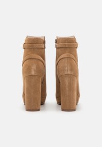 Anna Field Korolliset nilkkurit - cognac