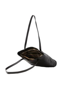 Zwarte leren tote bag met lange banden, open bovenkant en een voering van geruit stof met een ritsvak en vakken aan de binnenkant.