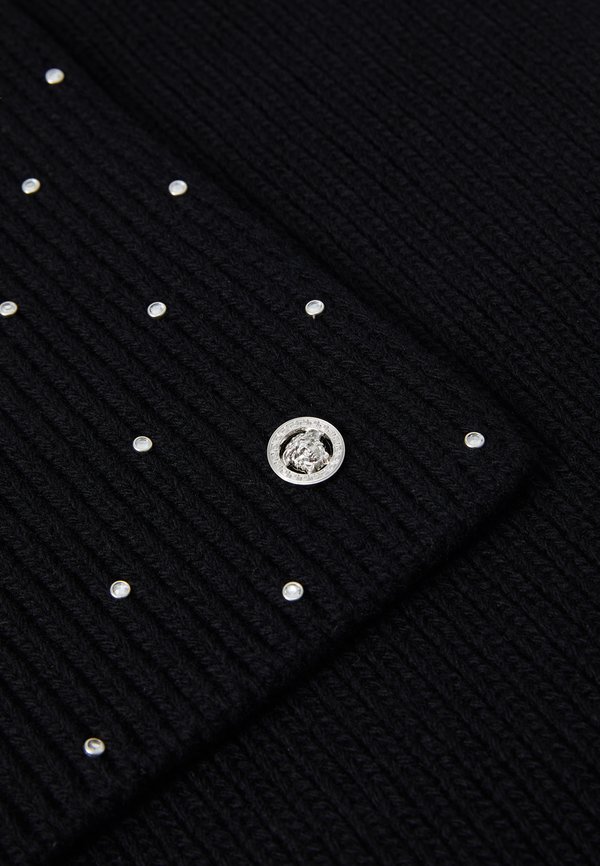 SCARF STUDS AND CRYSTALS EMBROIDERY - Scarf3