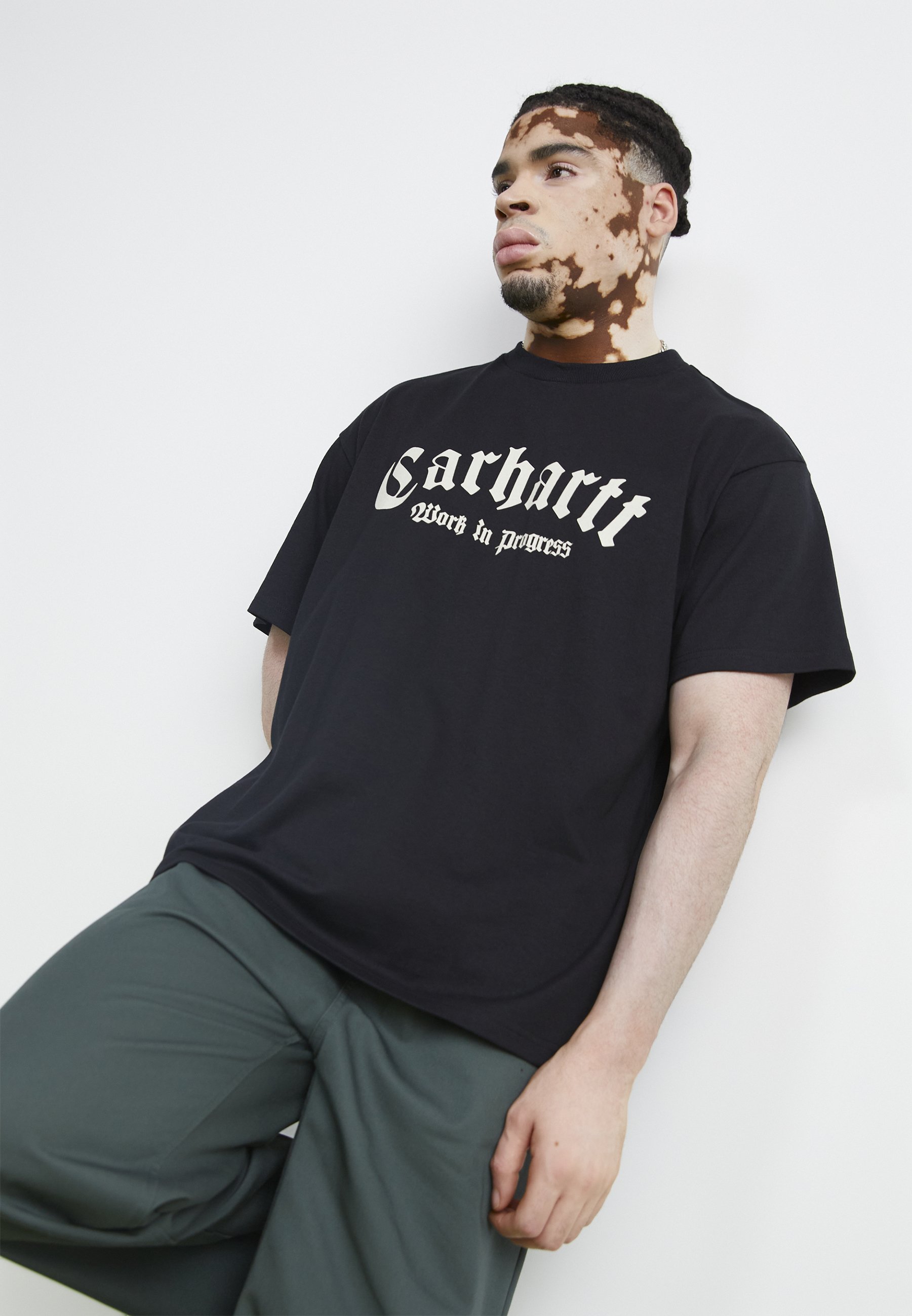 【Carhartt】S/S ONYX T-SHIRT R5400 Carhartt WIP S/S Onyx T-Shirt Black | BSTN Store