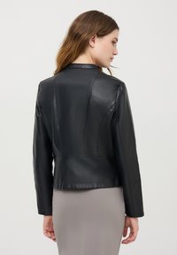 Terranova BIKER EFFETTO - Giacca in similpelle - nero