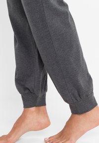 bonprix Bas de pyjama - grau