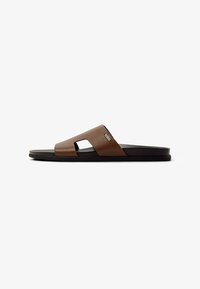 Selezionato, brown