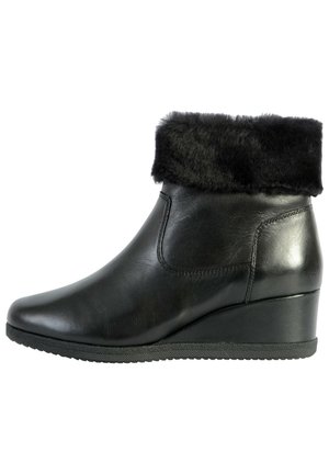 Enkellaarsjes met sleehak - black