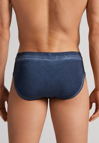 IUMAN Intimissimi Uomo NATURAL FRESH - Slip - blau  j  blu gas washed