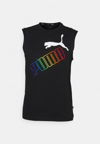 Maglietta senza maniche nera con un grande logo bianco Puma e la scritta "PUMA" in colori arcobaleno sulla parte anteriore. Tessuto morbido.
