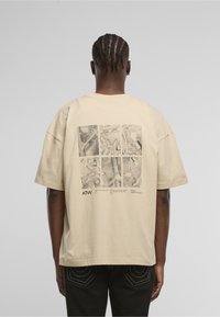 Niewybrane, oyster gray asphalt