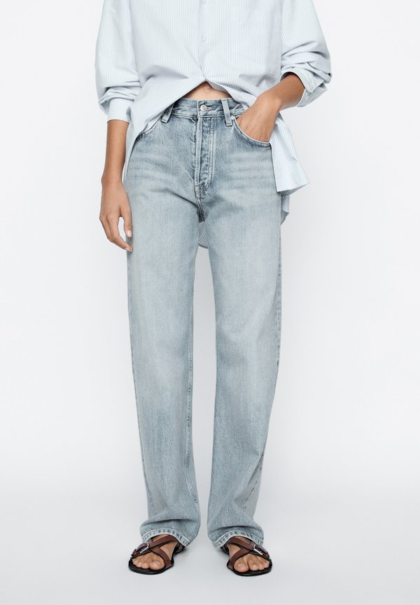 HIGH-WAIST STRAIGHT-LEG - Jeans Straight Leg