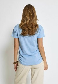 Desires Pamata T-krekls - chambray blue