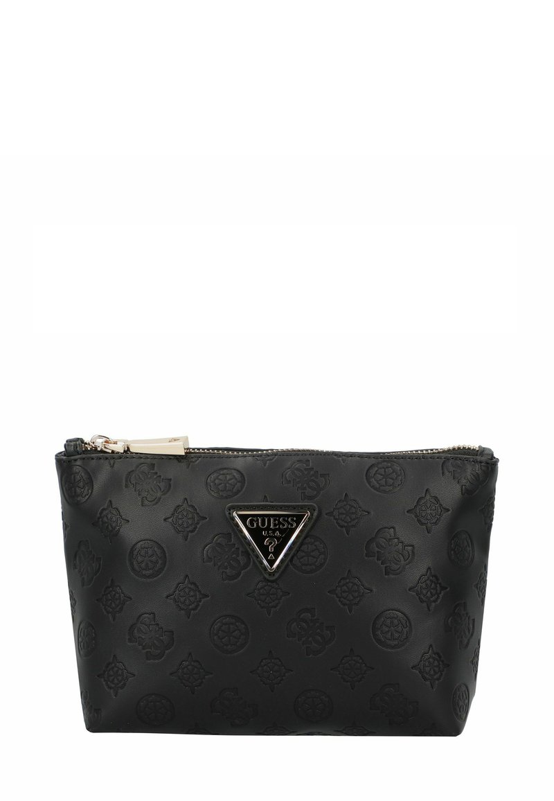 Zwarte synthetische leren cosmeticapouch met een reliëflogo patroon, zilveren hardware en een driehoekige logo plaat aan de voorkant. Ritssluiting.