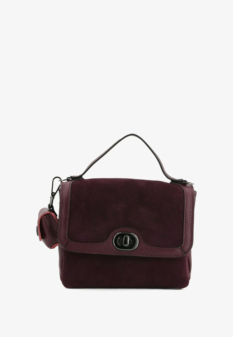 Borsa a tracolla viola in suede con base in pelle testurizzata, chiusura a patta e manico superiore. Presenta una tasca laterale con dettaglio a scatto.