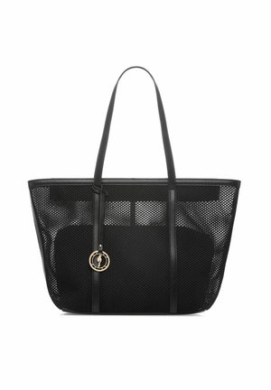 Czarna siatkowa torba na ramię z dwoma uchwytami i odpinaną wewnętrzną saszetką, ozdobiona okrągłym złotym zawieszką na przednim pasku.