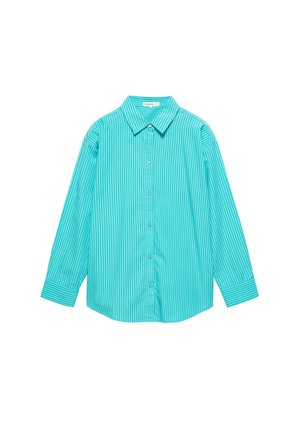 Chemise turquoise à manches longues avec boutons, fines rayures noires verticales et col plié sur fond blanc.