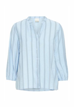 Hellblaue Bluse mit V-Ausschnitt, Dreiviertelärmeln und vertikalen marineblauen Streifen. Hergestellt aus strukturiertem Stoff mit Knopf-Akzenten.