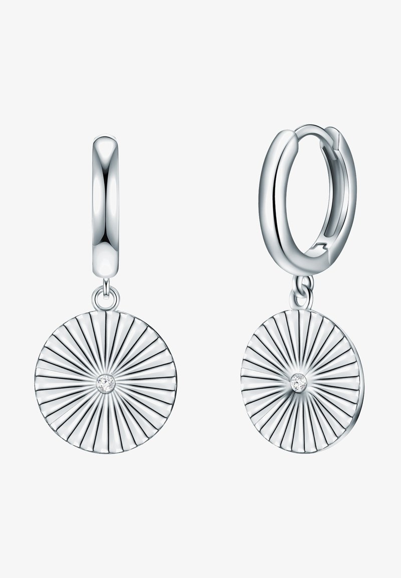 Silver örhängen i droppform med en cirkulär design som har ett solstrålemönster och en central ädelsten. Strukturerad yta med en polerad båge.