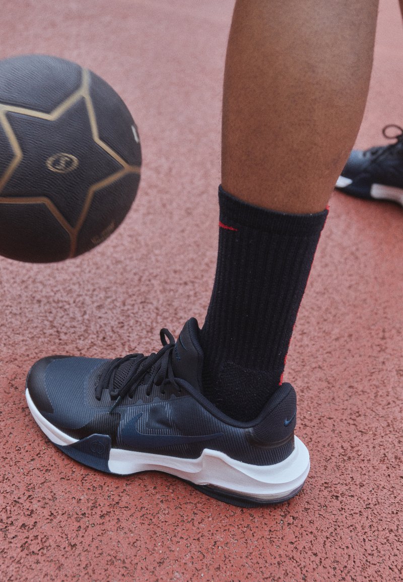 Nike performance 4 Clearance