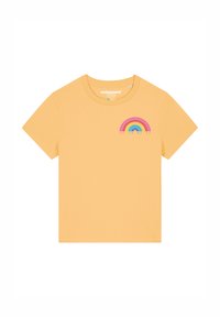 Geel T-shirt met korte mouwen van zachte katoen. Heeft een kleurrijke regenboogafbeelding en de tekst “WO EN POWER” onder het design.