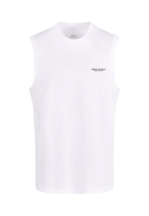 Weißes ärmelloses T-Shirt aus weichem Stoff, mit Rundhalsausschnitt und kleinem schwarzen Logo auf der linken Seite. Glatte Textur.