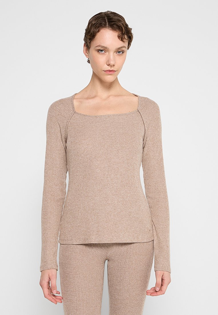 Triumph Pyjamashirt lichtgrijs Triumph Pyjamashirt lichtgrijs