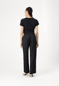 GAP CRINKLE PULL ON - Kelnės - black
