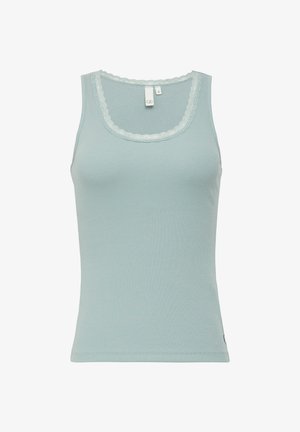 Jasnoniebieska podkoszulka bez rękawów o żebrowanej fakturze, z szerokim dekoltem w kształcie łódki i koronkowym wykończeniem przy szyi. Metka wewnętrzna pokazuje rozmiar "S".