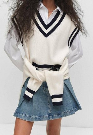 Top - off-white