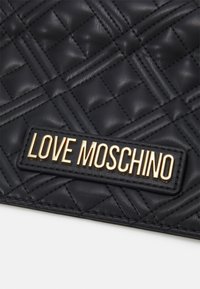 Love Moschino - Bandolera - nero - 4