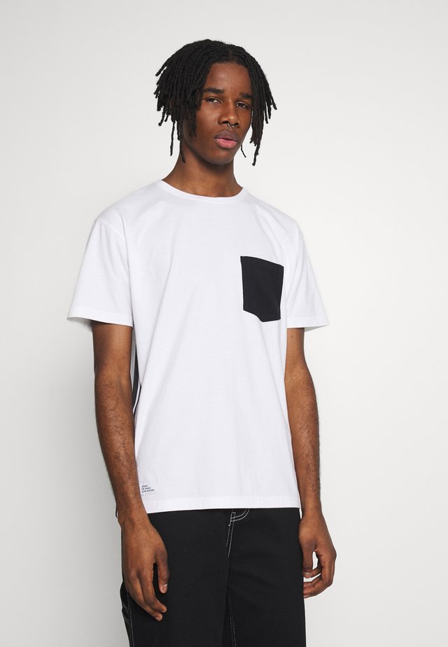 YIN YANG SEMI BOX TEE - T-shirts med print - white/black